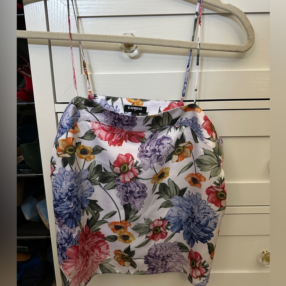 Express Floral Print Women's Top - Multicolor